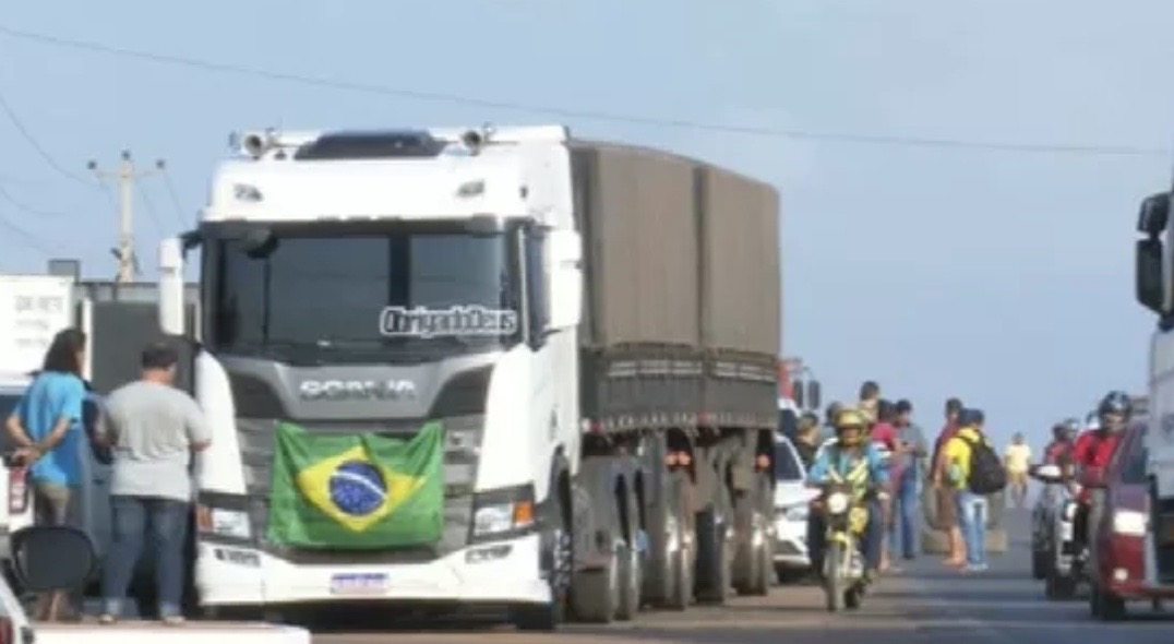 Trevo na BR-280 em Canoinhas segue com bloqueio parcial